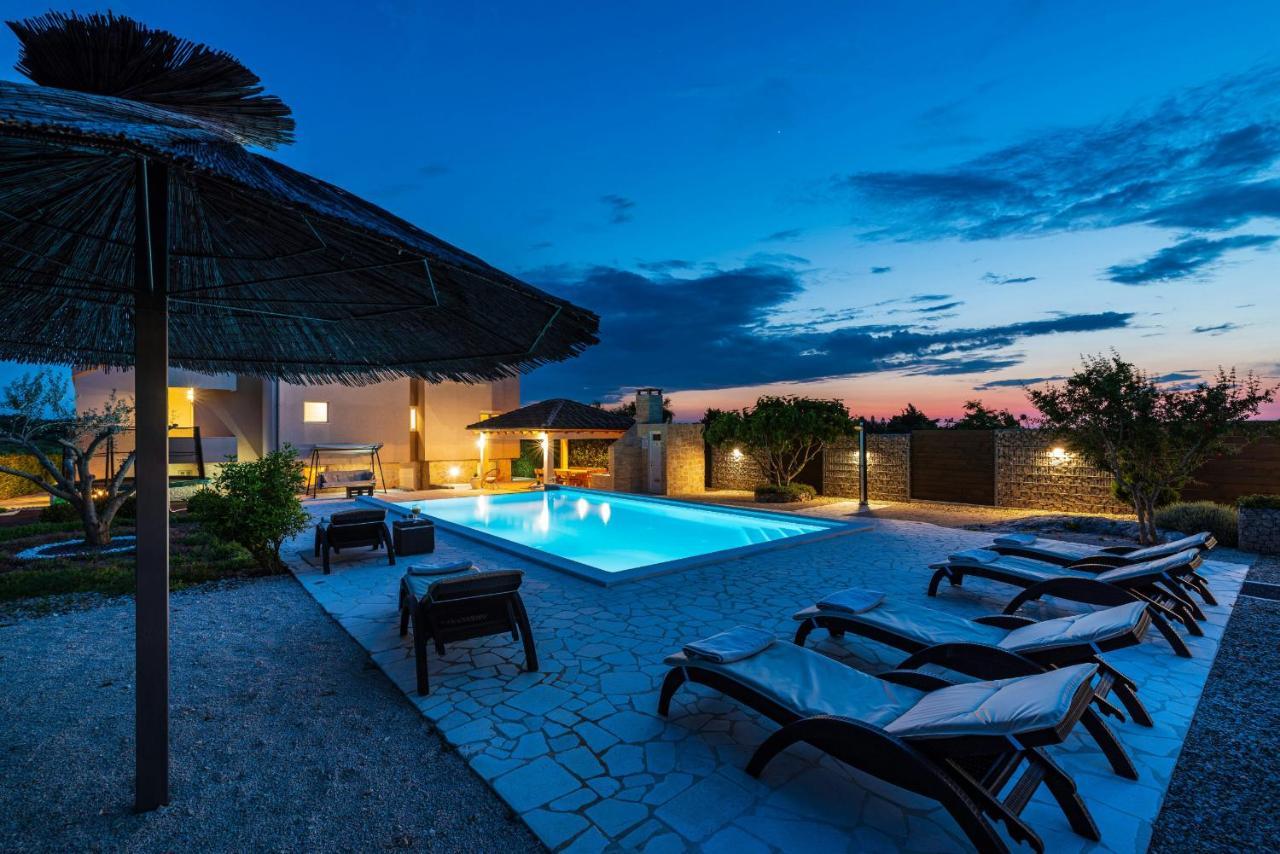 Villa Olive Garden Pristeg Esterno foto