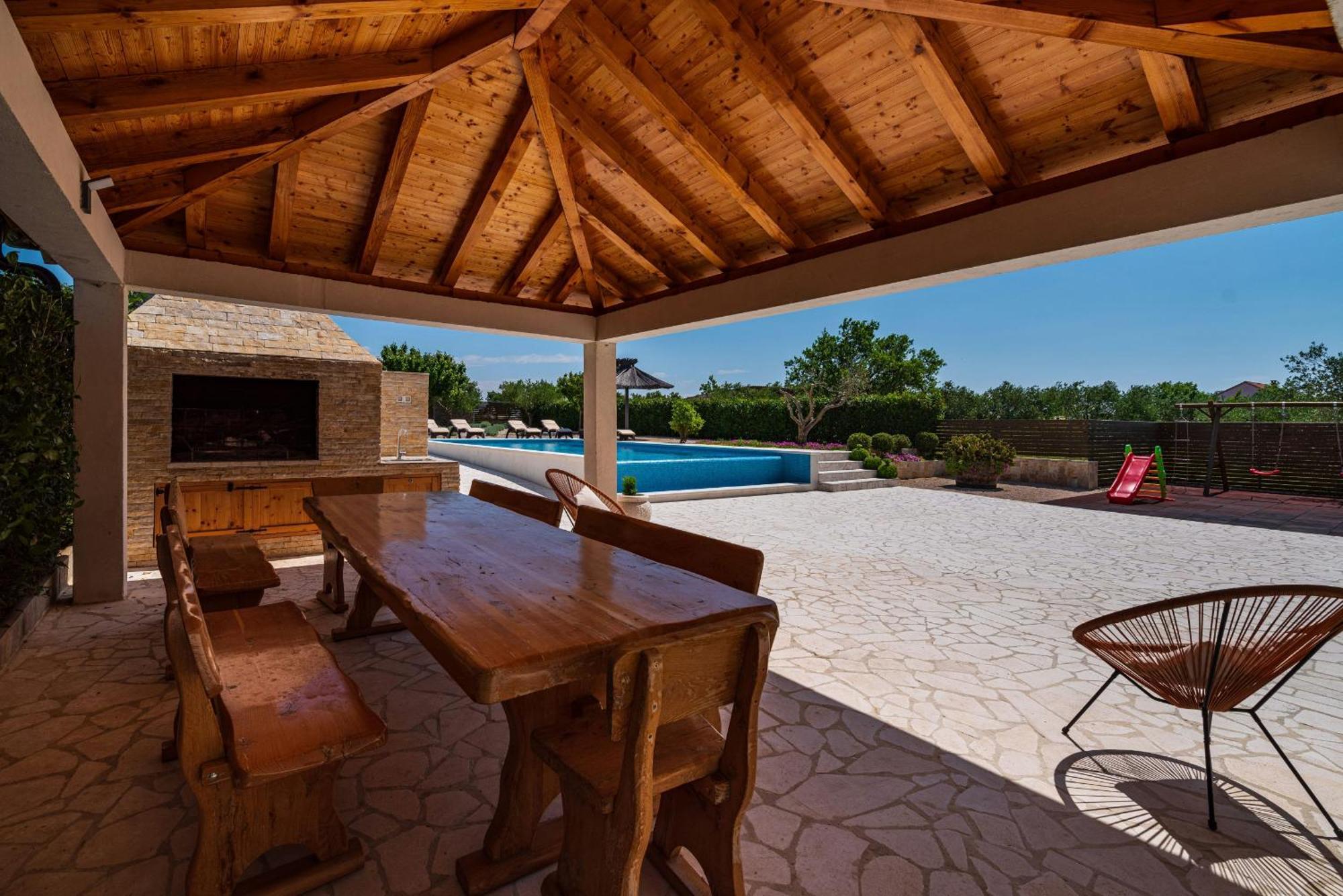 Villa Olive Garden Pristeg Esterno foto